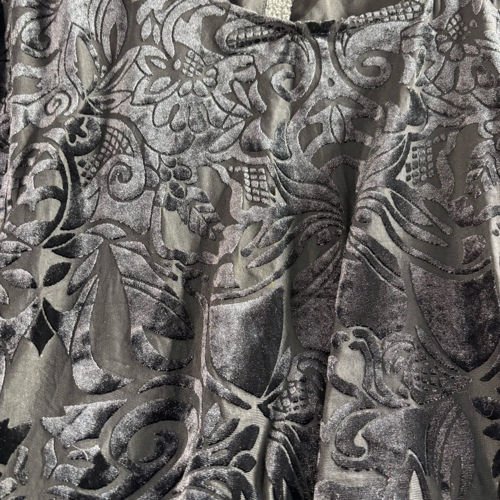 Mystree Black burnt velvet Layered Women's Blouse - Picture 4 of 8